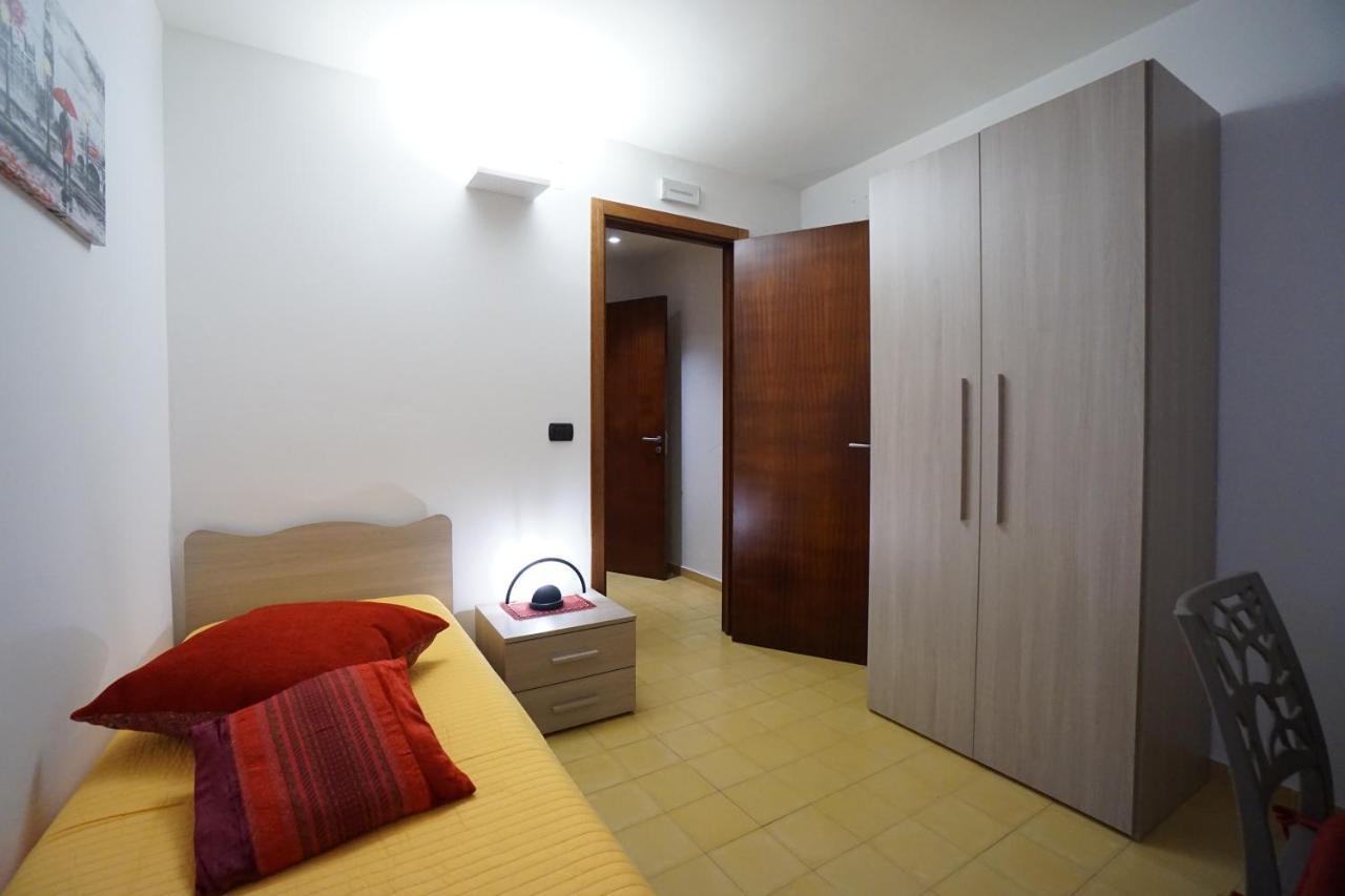 Arete Apartments เลชเช ภายนอก รูปภาพ