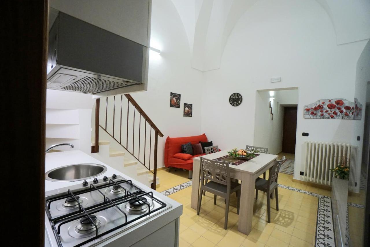 Arete Apartments เลชเช ภายนอก รูปภาพ